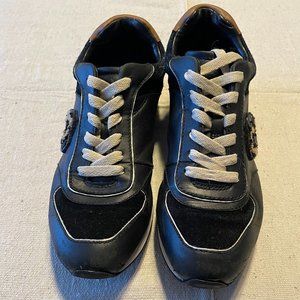 Ladies Coach Shoes Sz 10